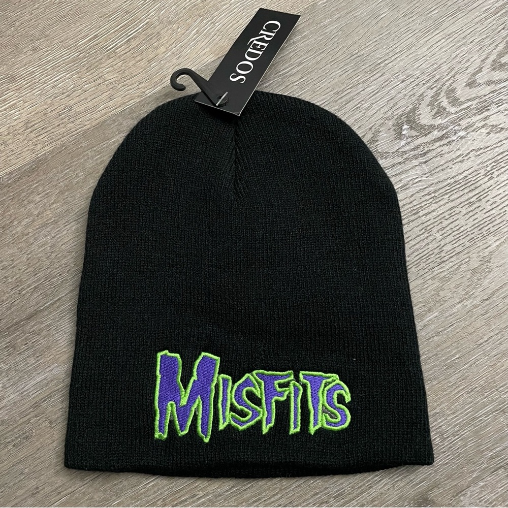 NWT Misfits Beanie